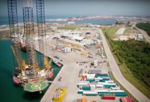 Contratista de refinería de Dos Bocas deja obra