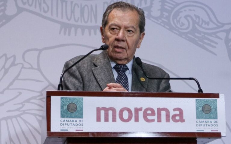 Muñoz Ledo pide apoyo a AMLO para asumir presidencia de Morena