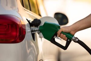 Baja inflación y cae precio de gasolina en noviembre
