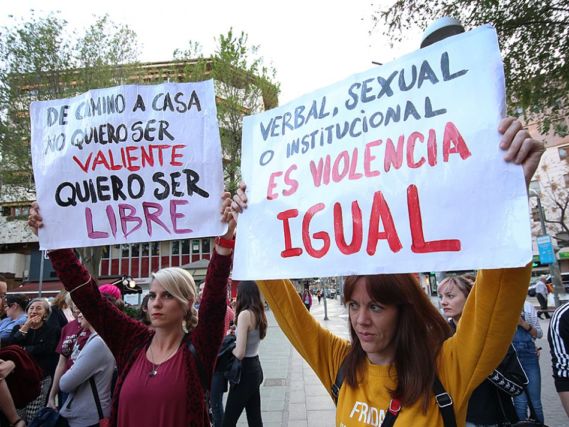 5 formas en que podemos ayudar a detener la violencia contra las mujeres