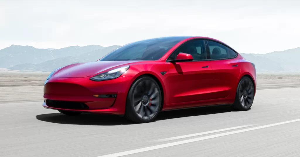Tesla habilita TikTok para sus autos en China