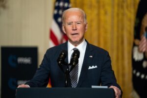 Estados Unidos responderá si Corea del Norte intensifica uso de misiles: Biden