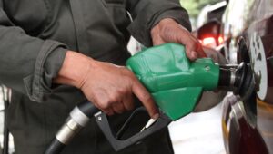 Precio de la gasolina llega a su máximo histórico en febrero