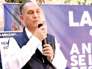 A pesar de las acusaciones, Fernando Larrazábal Bretón se mantiene firme en su candidatura rumbo a la gubernatura estatal.