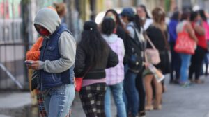 Economía crece poco