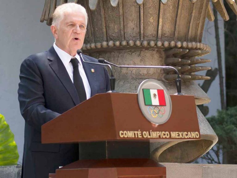 Carlos Padilla Becerra