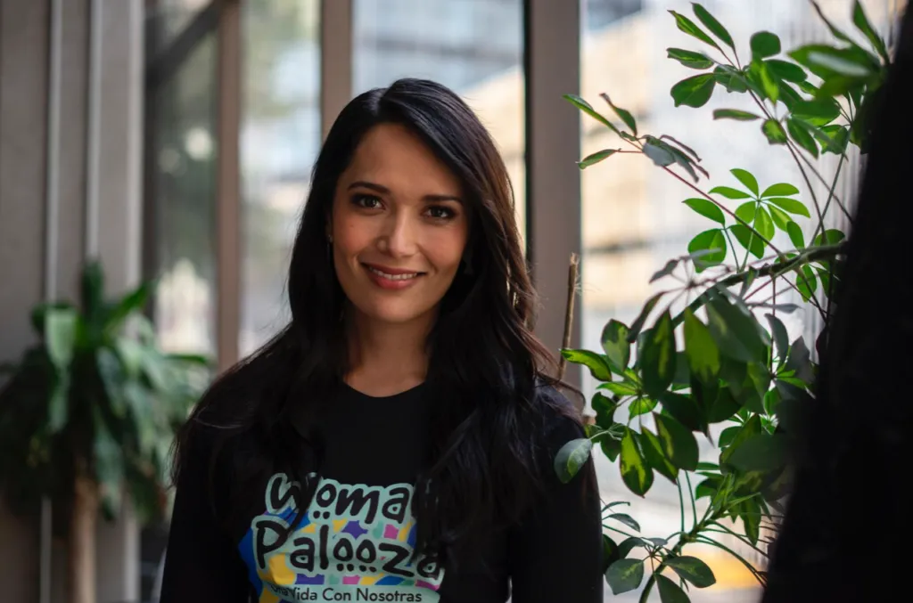 La empresaria y activista Beatriz Gasca condenó la normalización del embarazo infantil.