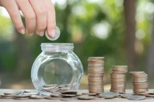 Le vendría bien al país la propuesta de invertir en PyMEs a través de los recursos de las Afores, señala Tenoch Ochoa Fernández.