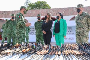 Evelyn Salgado Pineda señaló sentirse satisfecha porque su gobierno se encuentra en el camino correcto con miras hacia la paz.
