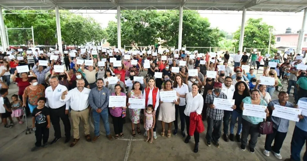 Margarita Moreno González en un evento realizado en la colonia Nuevo Milenio II, al oriente de la capital colimense.