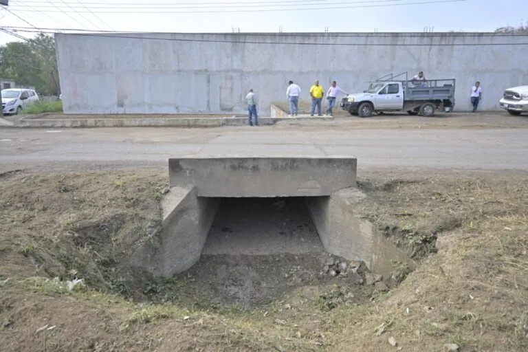 El colector pluvial ayudará en tiempo de lluvias, afirmó Patricia Lobeira.