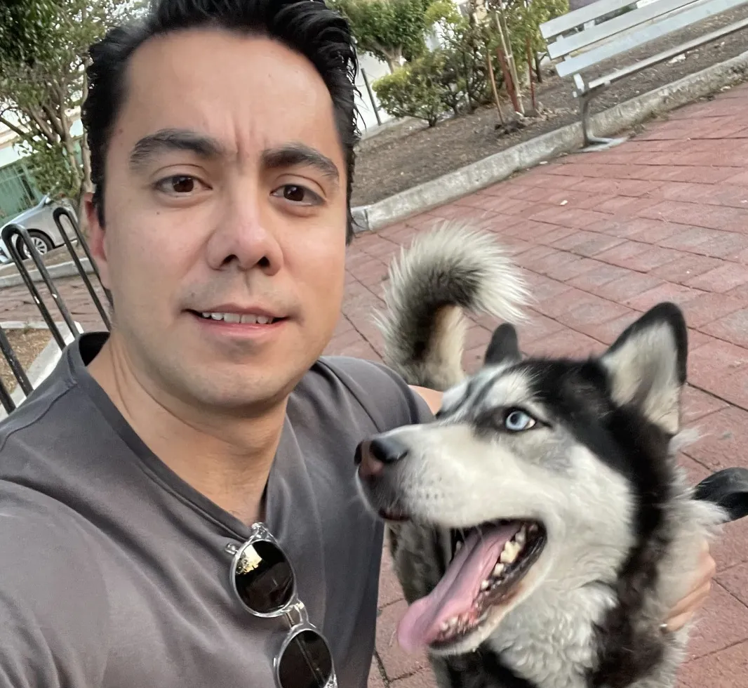 FeliFer Macías guarda empatía con los animales.