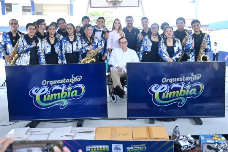 Iniciativa cultural impulsada por Miguel Ángel Yunes Márquez fue reconocida