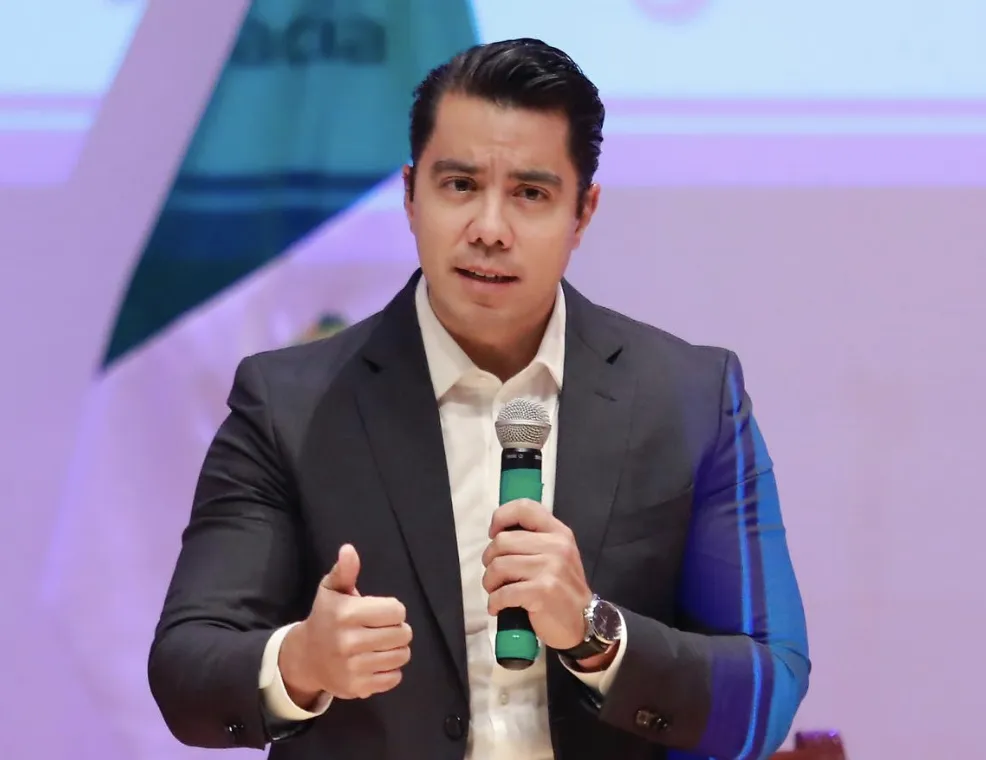 El maltrato animal es una problemática grave que requiere atención urgente, sentencia FeliFer Macías.