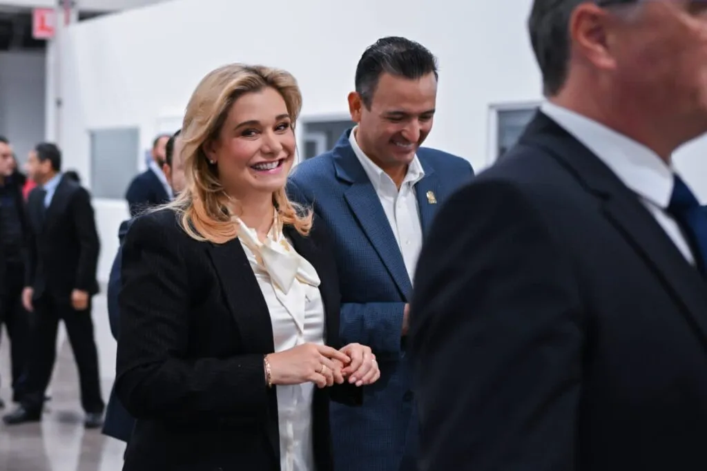 Maru Campos lidera a las nueve gobernadoras como la mejor calificada