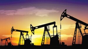 Desafíos del mercado petrolero bajo análisis de Maclovio Yañez Villagrán