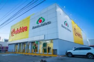 Elektra responde a la alta demanda tecnológica por el fútbol
