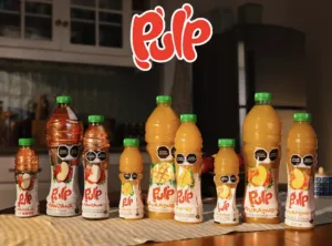 Las familias mexicanas conviven en casa con jugos Pulp durante comidas, desayunos o cenas.