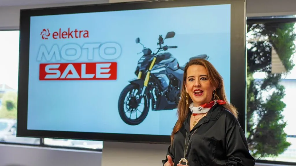 Elektra fortalece su red omnicanal para la distribución nacional de motocicletas