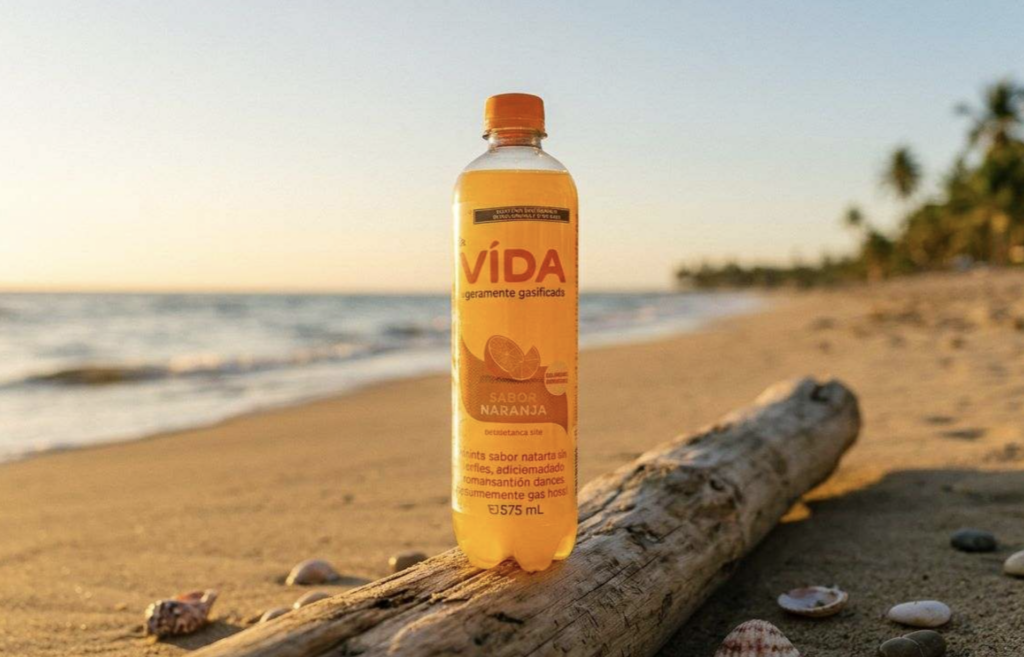 Innovaciones de Grupo AJE en bebidas funcionales con vitaminas antioxidantes y diferentes sabores.